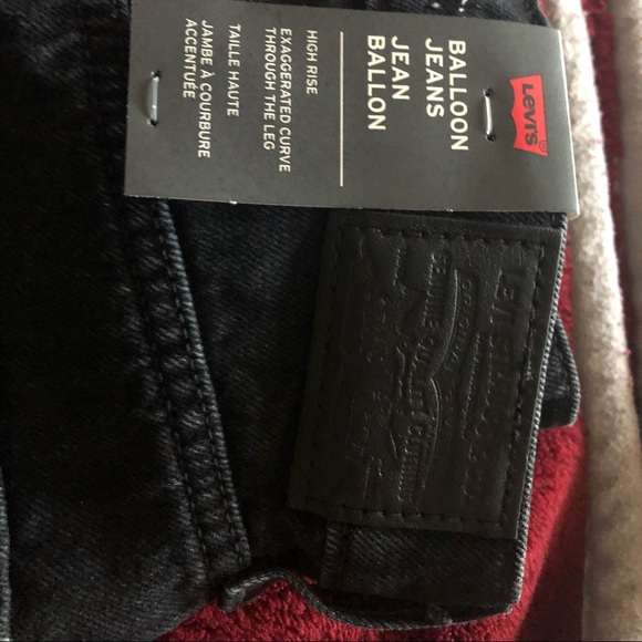 Levi’s Authentic Denim Balloon Jeans - Picture 3 of 4
